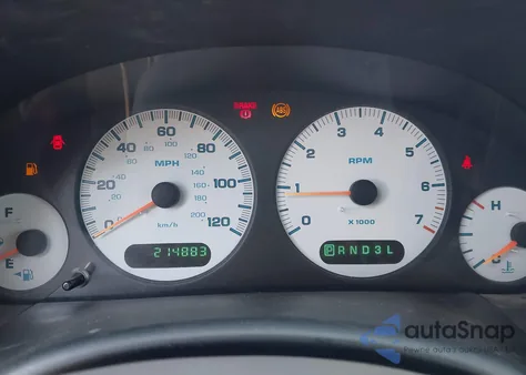 2001 Chrysler Town & Country Lx from USA, damaged, VIN 2C4GP44331R253195